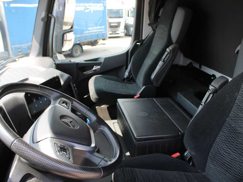 Nákladní automobil valníkový/ Plošinový, Auto s hydraulickou rukou Mercedes-Benz Arocs 2542, 6X2, EURO 6, CAMERA, PALFINGER PK 24: obrázek 14