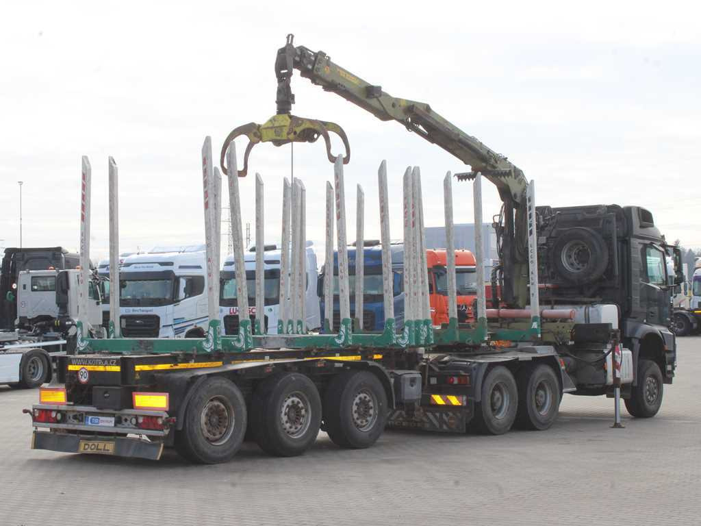 Mercedes-Benz Arocs 3351, 6x6, HYDRAULIC ARM LOGLIFT ET450, TIRES 80% + DOLL (2017) - Lesovůz, Auto s hydraulickou rukou: obrázek 4 Mercedes-Benz Arocs 3351, 6x6, HYDRAULIC ARM LOGLIFT ET450, TIRES 80% + DOLL (2017) - Lesovůz, Auto s hydraulickou rukou: obrázek 4