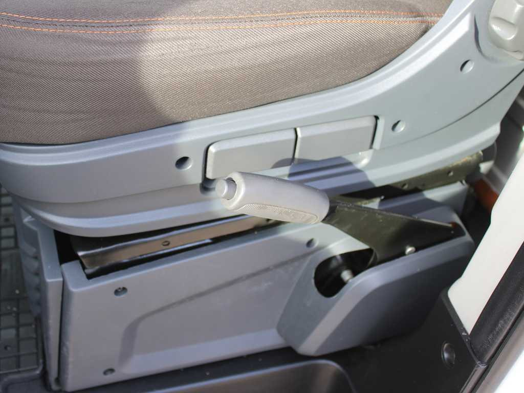 Plachtová dodávka Peugeot Boxer, EURO 6, SIDE PANEL, TIRES 80%: obrázek 7 Plachtová dodávka Peugeot Boxer, EURO 6, SIDE PANEL, TIRES 80%: obrázek 7