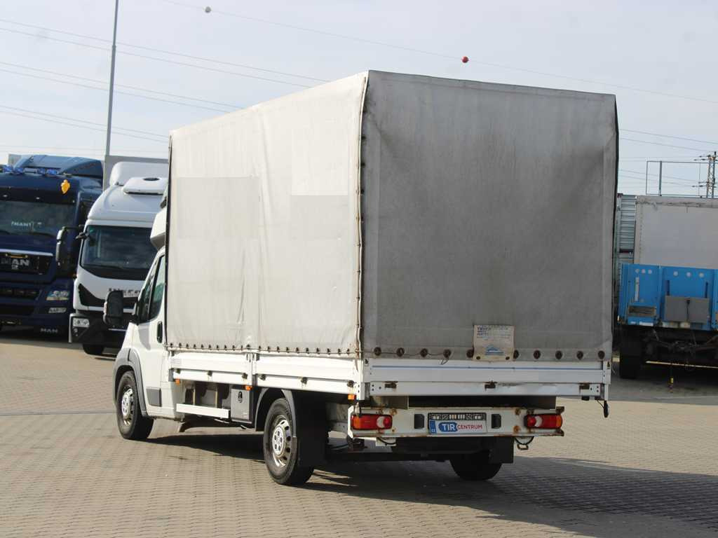 Peugeot Boxer, EURO 6, SIDE PANEL, TIRES 80% - Plachtová dodávka: obrázek 5 Peugeot Boxer, EURO 6, SIDE PANEL, TIRES 80% - Plachtová dodávka: obrázek 5