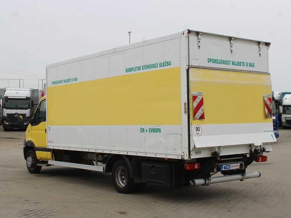 Renault MASCOTT 160.65 P 4X2, EURO 3, TAIL LIFT Renault MASCOTT 160.65 P 4X2, EURO 3, TAIL LIFT - Dodávka skřín: obrázek 4 Renault MASCOTT 160.65 P 4X2, EURO 3, TAIL LIFT Renault MASCOTT 160.65 P 4X2, EURO 3, TAIL LIFT - Dodávka skřín: obrázek 4