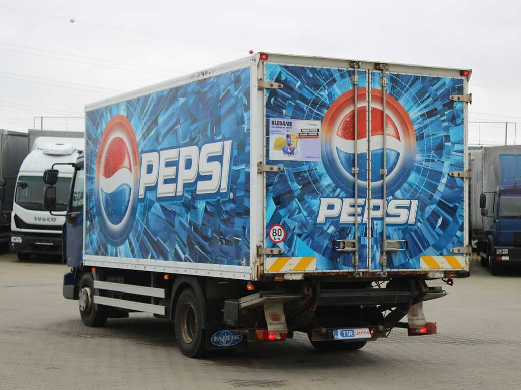 Renault MIDLUM 160.10, EURO 4, HYDRAULIC FRONT, TIRE 80% - Skříňový nákladní auto: obrázek 5 Renault MIDLUM 160.10, EURO 4, HYDRAULIC FRONT, TIRE 80% - Skříňový nákladní auto: obrázek 5