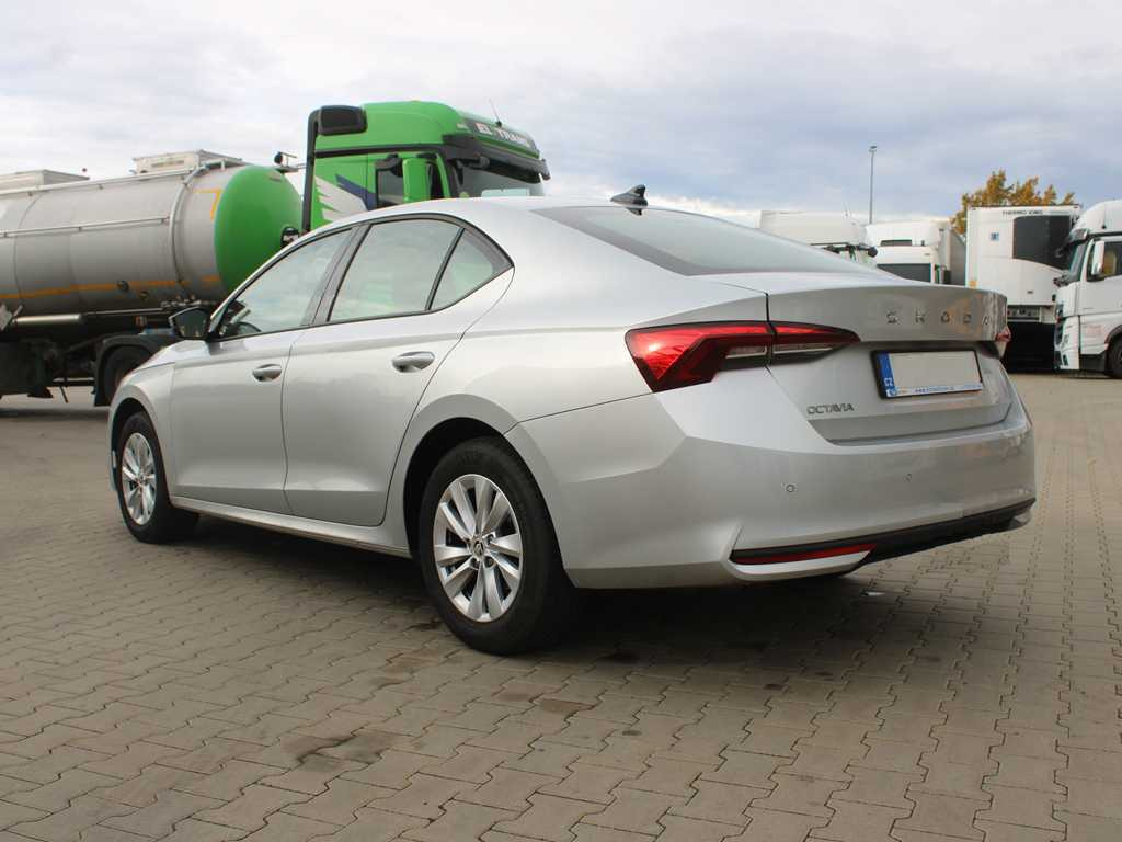 Skoda 2,0TDI 85KW SELECTION - Osobní auto: obrázek 5 Skoda 2,0TDI 85KW SELECTION - Osobní auto: obrázek 5