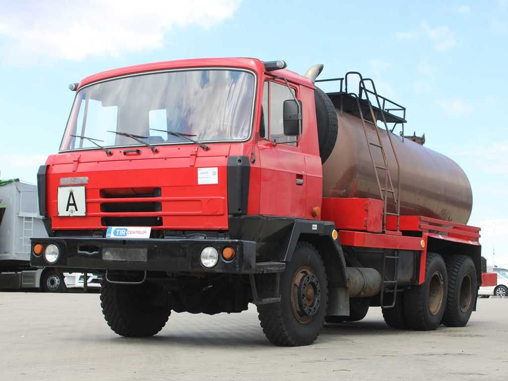 T815, 6X6, 11m³, SEWAGE TRUCK - Cisternové vozidlo: obrázek 1 T815, 6X6, 11m³, SEWAGE TRUCK - Cisternové vozidlo: obrázek 1