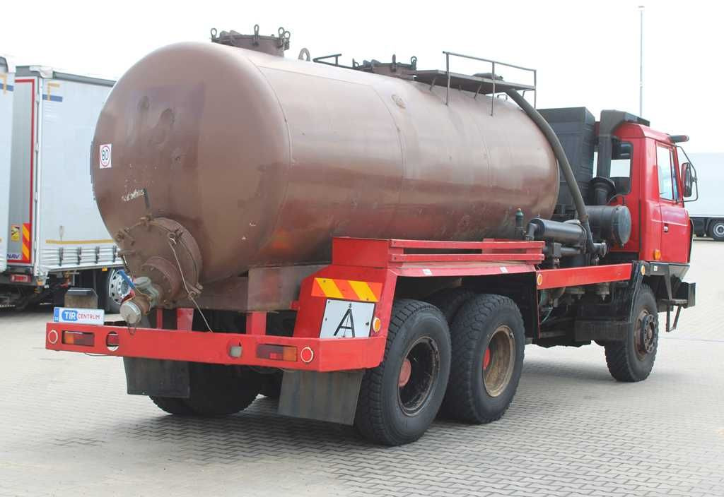 T815, 6X6, 11m³, SEWAGE TRUCK - Cisternové vozidlo: obrázek 3 T815, 6X6, 11m³, SEWAGE TRUCK - Cisternové vozidlo: obrázek 3