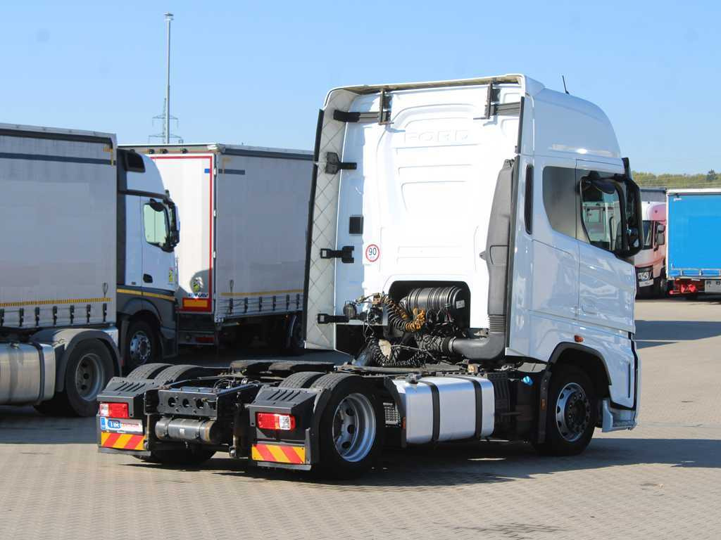 Ford F-MAX 500, EURO 6, LOWDECK, NAVIGATION - Tahač: obrázek 4 Ford F-MAX 500, EURO 6, LOWDECK, NAVIGATION - Tahač: obrázek 4