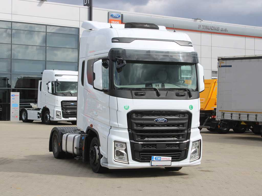 Ford F-MAX LL 12S, EURO 6, LOWDECK, NAVIGATION, INDEPENDENT AIR CONDITIONING - Tahač: obrázek 3 Ford F-MAX LL 12S, EURO 6, LOWDECK, NAVIGATION, INDEPENDENT AIR CONDITIONING - Tahač: obrázek 3