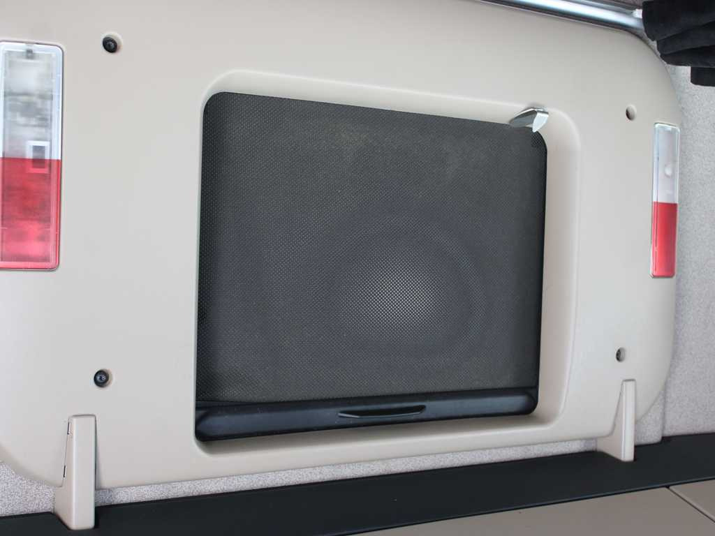 Tahač MAN TGX 18.500, EURO 6, LOW DECK, RETARDER: obrázek 16 Tahač MAN TGX 18.500, EURO 6, LOW DECK, RETARDER: obrázek 16