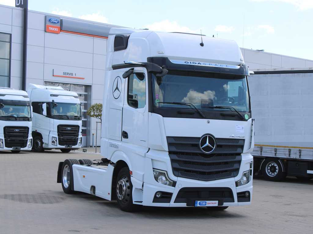 Mercedes-Benz Actros 1848, EURO 6, GIGA SPACE, NAVIGATION, LOWDECK - Tahač: obrázek 3 Mercedes-Benz Actros 1848, EURO 6, GIGA SPACE, NAVIGATION, LOWDECK - Tahač: obrázek 3