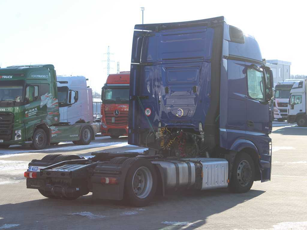 Mercedes-Benz Actros 1848, EURO 6, LOWDECK, PNEU 80% - Tahač: obrázek 4 Mercedes-Benz Actros 1848, EURO 6, LOWDECK, PNEU 80% - Tahač: obrázek 4