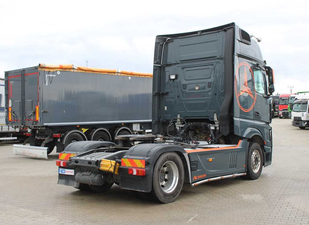 Mercedes-Benz Actros 1863, HYDRAULIC, EURO 6 - Tahač: obrázek 4 Mercedes-Benz Actros 1863, HYDRAULIC, EURO 6 - Tahač: obrázek 4