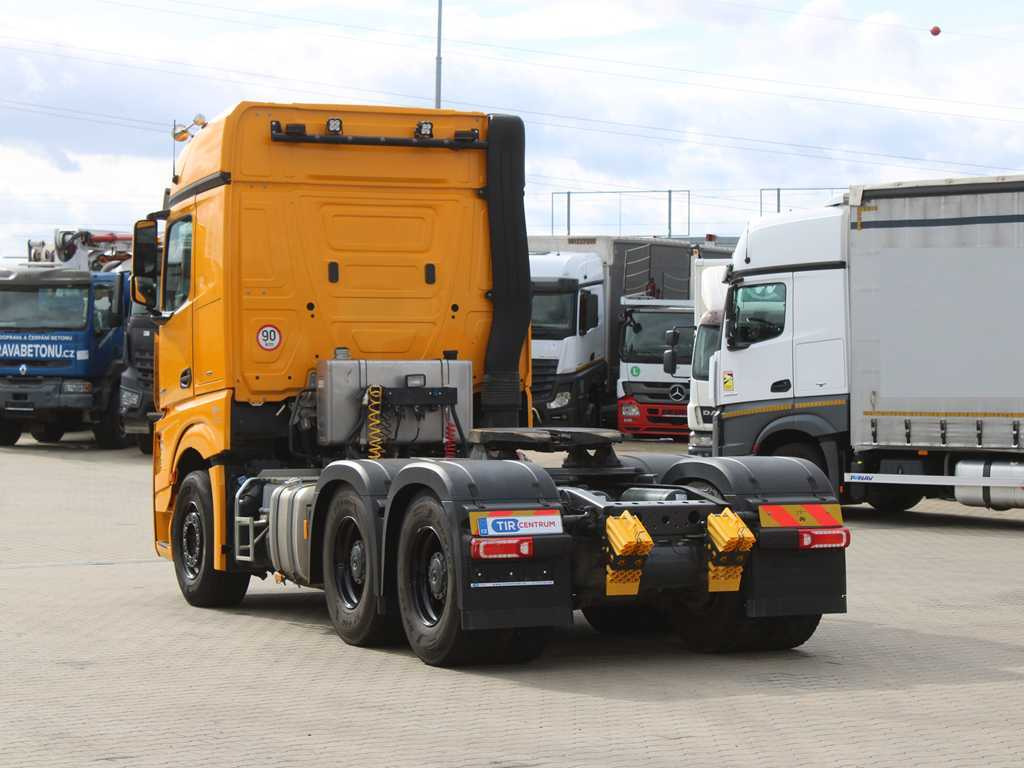 Mercedes-Benz Actros 2658, 6X4, EURO 6, RETARDER, TIPPING HYDRAULICS, TRK, 4 YEARS WARRANTY - Tahač: obrázek 5 Mercedes-Benz Actros 2658, 6X4, EURO 6, RETARDER, TIPPING HYDRAULICS, TRK, 4 YEARS WARRANTY - Tahač: obrázek 5