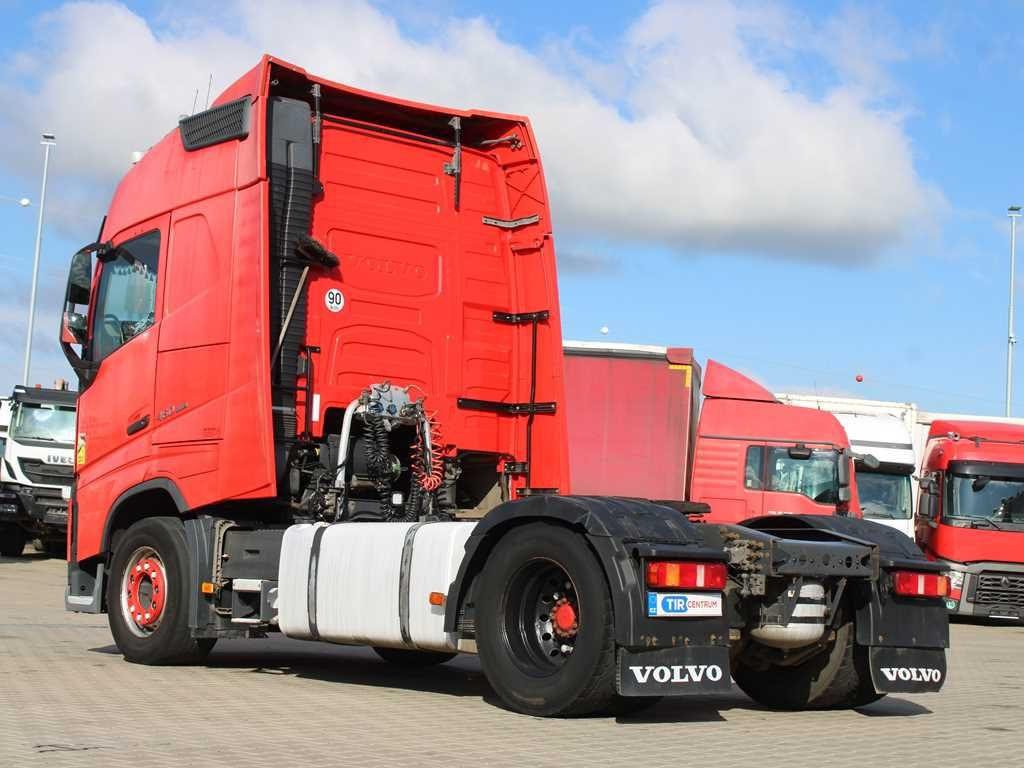 Volvo FH 460 4X2, VEB+, EURO 6, HYDRAULIC - Tahač: obrázek 4 Volvo FH 460 4X2, VEB+, EURO 6, HYDRAULIC - Tahač: obrázek 4