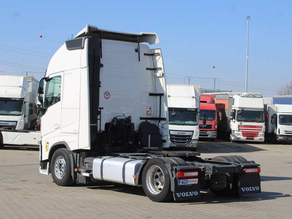 Volvo FH 460 XL, EURO 6, LOWDECK, VEB +, I-PARK COOL - Tahač: obrázek 5 Volvo FH 460 XL, EURO 6, LOWDECK, VEB +, I-PARK COOL - Tahač: obrázek 5