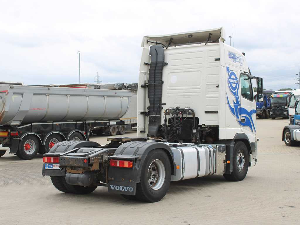 Volvo FH 500, EURO 5 EEV, VEB +, HYDRAULIC - Tahač: obrázek 4 Volvo FH 500, EURO 5 EEV, VEB +, HYDRAULIC - Tahač: obrázek 4