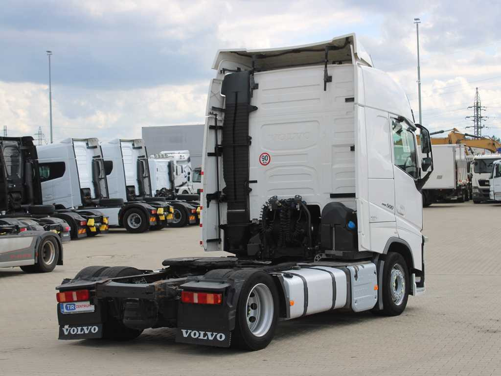 Volvo FH 500, GLOBETROTTER, LOWDECK, VEB+, I-PARK COOL - Tahač: obrázek 4 Volvo FH 500, GLOBETROTTER, LOWDECK, VEB+, I-PARK COOL - Tahač: obrázek 4