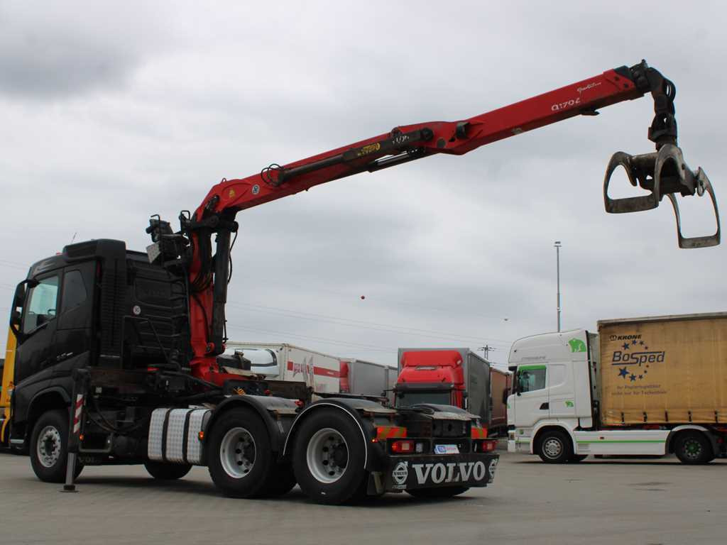 Volvo FH 540, 6X4, VEB+, PALFINGER EPSILON Q170Z96, PNEU 90% - Tahač: obrázek 5 Volvo FH 540, 6X4, VEB+, PALFINGER EPSILON Q170Z96, PNEU 90% - Tahač: obrázek 5