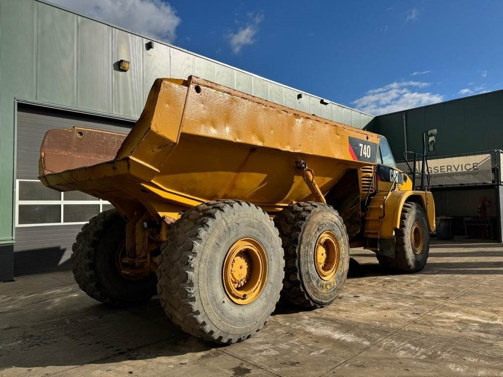 CAT 740 - Kloubový sklápěč: obrázek 3 CAT 740 - Kloubový sklápěč: obrázek 3