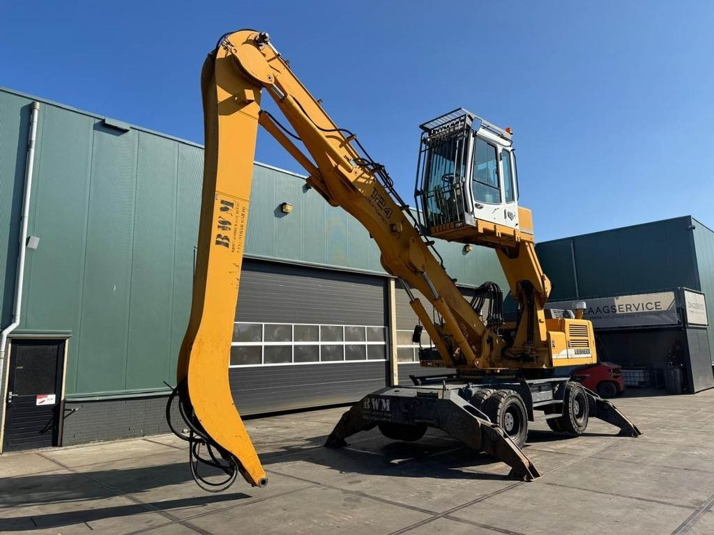 Liebherr A 924 B - Překládkové rypadlo: obrázek 3 Liebherr A 924 B - Překládkové rypadlo: obrázek 3