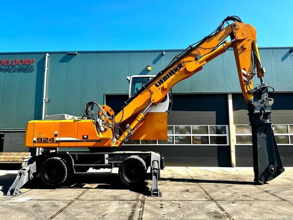 Liebherr A 924 C - Překládkové rypadlo: obrázek 5 Liebherr A 924 C - Překládkové rypadlo: obrázek 5