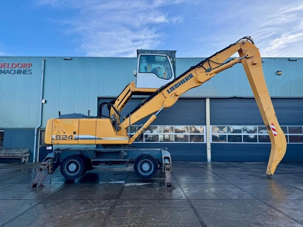 Liebherr A 924 C - Překládkové rypadlo: obrázek 5 Liebherr A 924 C - Překládkové rypadlo: obrázek 5