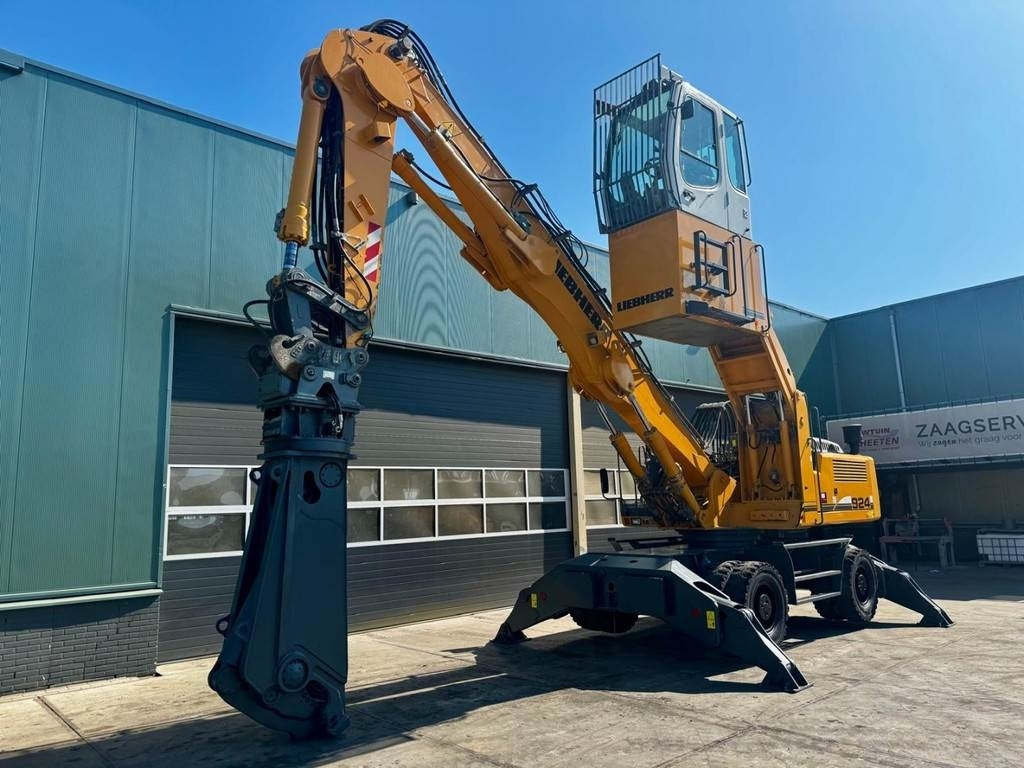 Liebherr A 924 C - Překládkové rypadlo: obrázek 2 Liebherr A 924 C - Překládkové rypadlo: obrázek 2