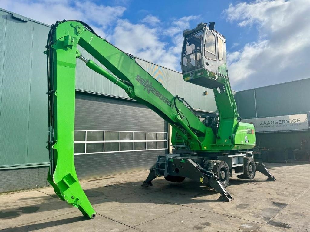 Sennebogen 821M E - Překládkové rypadlo: obrázek 2 Sennebogen 821M E - Překládkové rypadlo: obrázek 2