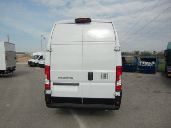 Fiat Ducato MAXI L4H3 140Ps, Klima, Rückfahrkamera, - Furgon: obrázek 5 Fiat Ducato MAXI L4H3 140Ps, Klima, Rückfahrkamera, - Furgon: obrázek 5