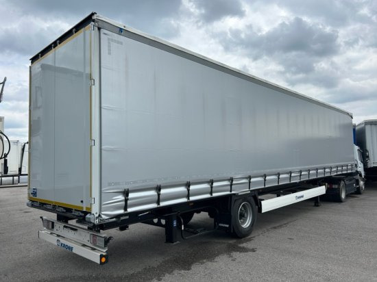 Krone 1-achs Auflieger, Heckabstützung XL Zertifikat, Edscha-Verdeck, - Plachtový návěs: obrázek 4 Krone 1-achs Auflieger, Heckabstützung XL Zertifikat, Edscha-Verdeck, - Plachtový návěs: obrázek 4