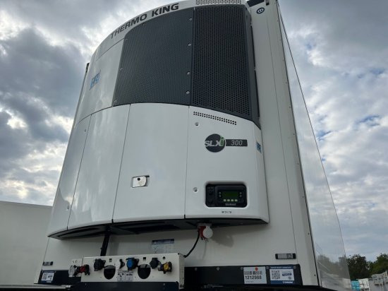 Krone SE City Kühler, TK SLXi 300, 1-Achsauflieger mit Hebebühne - Izotermický návěs: obrázek 5 Krone SE City Kühler, TK SLXi 300, 1-Achsauflieger mit Hebebühne - Izotermický návěs: obrázek 5