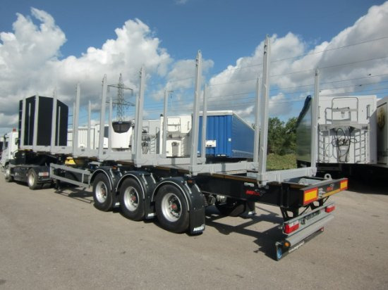 MEGA TIMBER LONG Holzauflieger 8 Rungenpaare 3. Achse Liftachse - Klanicový návěs: obrázek 4 MEGA TIMBER LONG Holzauflieger 8 Rungenpaare 3. Achse Liftachse - Klanicový návěs: obrázek 4