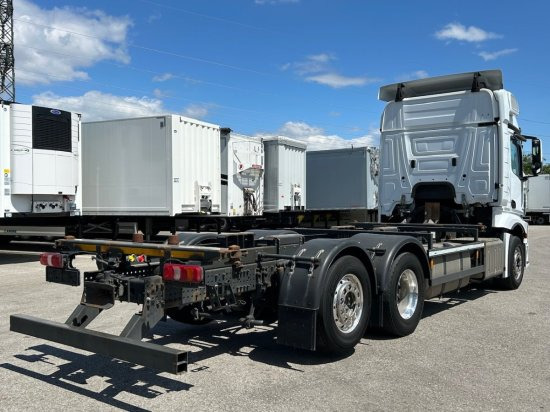 Mercedes-Benz Actros 2545 6x2 BDF E6, Retarder, Alufelgen - Kontejnérový podvozek/ Výměnná nástavba: obrázek 5 Mercedes-Benz Actros 2545 6x2 BDF E6, Retarder, Alufelgen - Kontejnérový podvozek/ Výměnná nástavba: obrázek 5