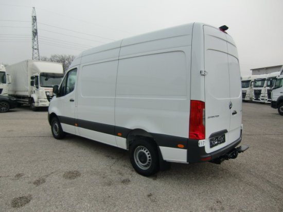 Mercedes-Benz Sprinter 319 CDI Standard, el.Schiebetür - Furgon: obrázek 4 Mercedes-Benz Sprinter 319 CDI Standard, el.Schiebetür - Furgon: obrázek 4