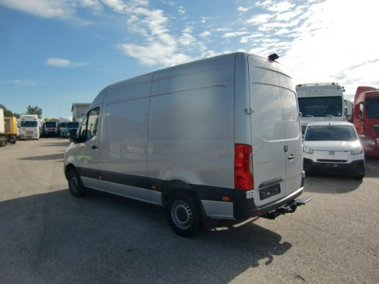 Mercedes-Benz Sprinter 319 CDI Standard, el.Schiebetür - Furgon: obrázek 4 Mercedes-Benz Sprinter 319 CDI Standard, el.Schiebetür - Furgon: obrázek 4