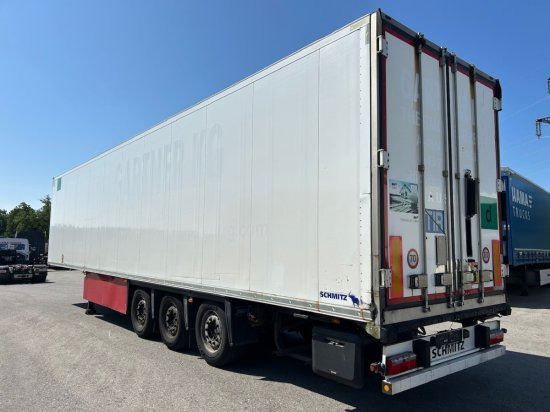 Izotermický návěs Schmitz SCB S3B SKO24, Kühlauflieger, TK SLXe 400,  Liftachse, Fleischbahnen: obrázek 7 Izotermický návěs Schmitz SCB S3B SKO24, Kühlauflieger, TK SLXe 400,  Liftachse, Fleischbahnen: obrázek 7