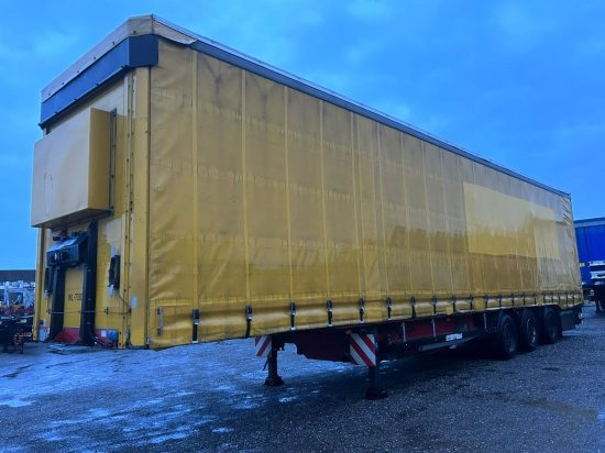 Schwarzmüller ,Fahrzeugtransporter, Mulde + Hubdach, Edscha-Verdeck, Auffahrtsrampen - Plachtový návěs: obrázek 1 Schwarzmüller ,Fahrzeugtransporter, Mulde + Hubdach, Edscha-Verdeck, Auffahrtsrampen - Plachtový návěs: obrázek 1