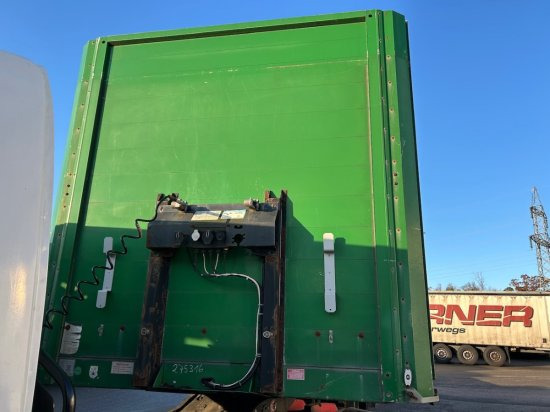 Schwarzmüller Plateau-Auflieger - Návěs valník/ Plato: obrázek 2 Schwarzmüller Plateau-Auflieger - Návěs valník/ Plato: obrázek 2