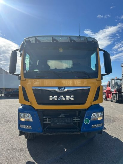 MAN TGS 26.430, 6x4, Schaltgetriebe, Hydraulik, E6 - Tahač: obrázek 2 MAN TGS 26.430, 6x4, Schaltgetriebe, Hydraulik, E6 - Tahač: obrázek 2