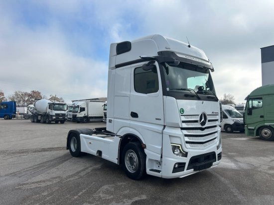 Mercedes-Benz 1851 Gigaspace, Retarder, Mirror-Cam, E6 - Tahač: obrázek 3 Mercedes-Benz 1851 Gigaspace, Retarder, Mirror-Cam, E6 - Tahač: obrázek 3