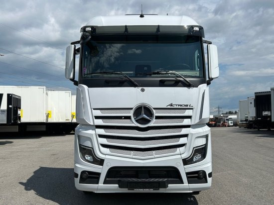 Mercedes-Benz Actros L 3351 6x4, Retarder, nur auf Miete oder Mietkauf - Tahač: obrázek 2 Mercedes-Benz Actros L 3351 6x4, Retarder, nur auf Miete oder Mietkauf - Tahač: obrázek 2