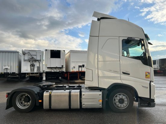 Volvo FH 460 E6, Low Deck, Voll-Luft, I Save, I-Shift, Standklima - Tahač: obrázek 4 Volvo FH 460 E6, Low Deck, Voll-Luft, I Save, I-Shift, Standklima - Tahač: obrázek 4