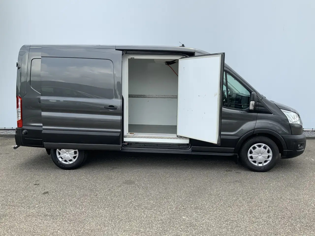 Ford Transit 350 2.0 TDCI L3H2 Trend Koelauto & Vries Automaat - Chladící dodávka: obrázek 4 Ford Transit 350 2.0 TDCI L3H2 Trend Koelauto & Vries Automaat - Chladící dodávka: obrázek 4