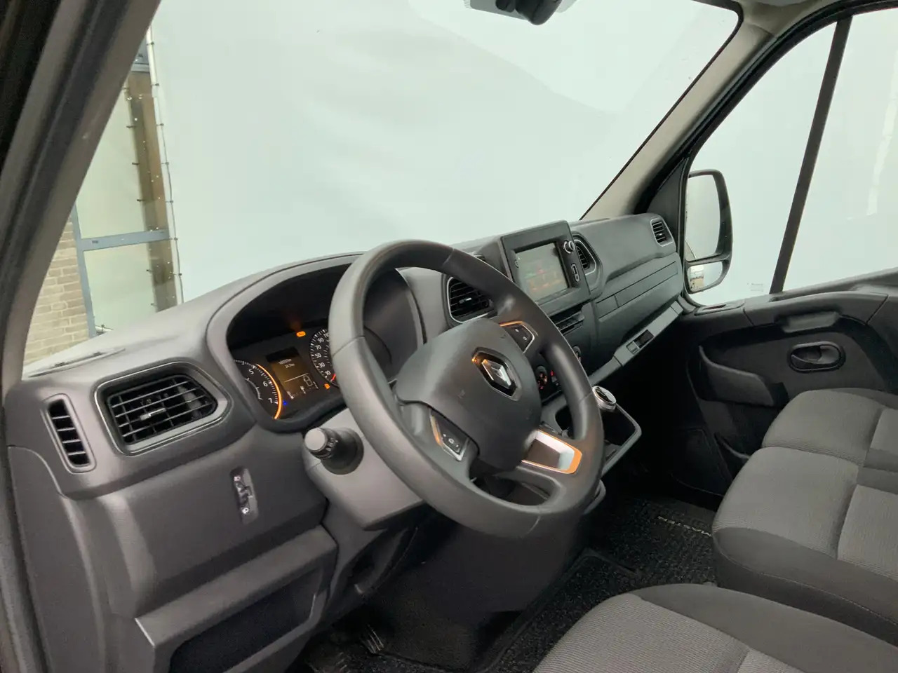 Renault Master T35 2.3 dCi 150 L2H2 Airco Cruise Camera 3 Zits Na - Jiná technika: obrázek 5 Renault Master T35 2.3 dCi 150 L2H2 Airco Cruise Camera 3 Zits Na - Jiná technika: obrázek 5