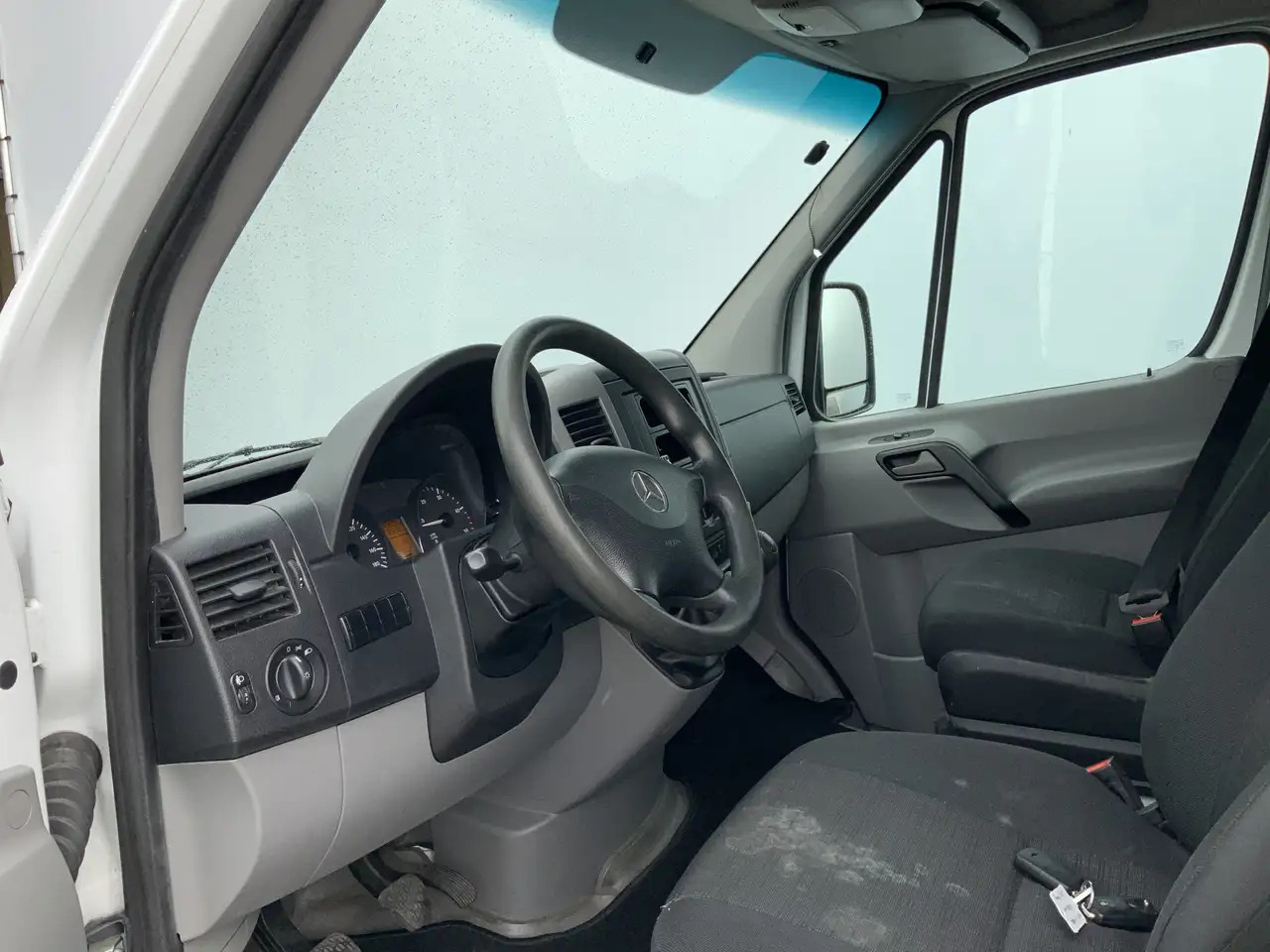 Mercedes-Benz Sprinter 311 2.2 CDI 366 40 gr _0 ijswagen 10 Deuren Euro 6 - Dodávka skřín: obrázek 3 Mercedes-Benz Sprinter 311 2.2 CDI 366 40 gr _0 ijswagen 10 Deuren Euro 6 - Dodávka skřín: obrázek 3