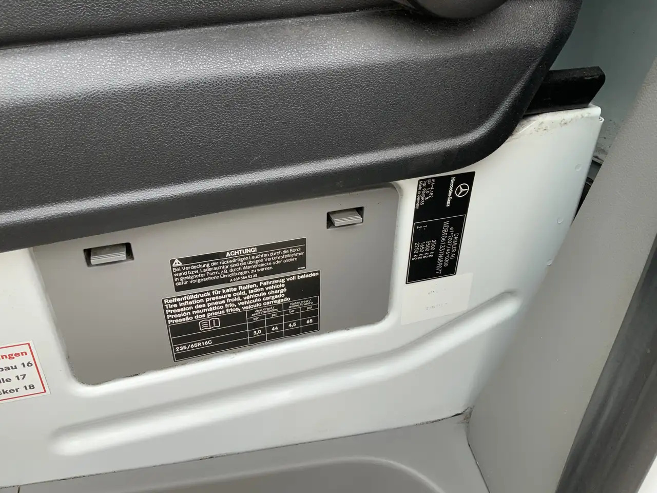 Mercedes-Benz Sprinter 311 2.2 CDI 366 40 gr _0 ijswagen 10 Deuren Euro 6 - Dodávka skřín: obrázek 5 Mercedes-Benz Sprinter 311 2.2 CDI 366 40 gr _0 ijswagen 10 Deuren Euro 6 - Dodávka skřín: obrázek 5