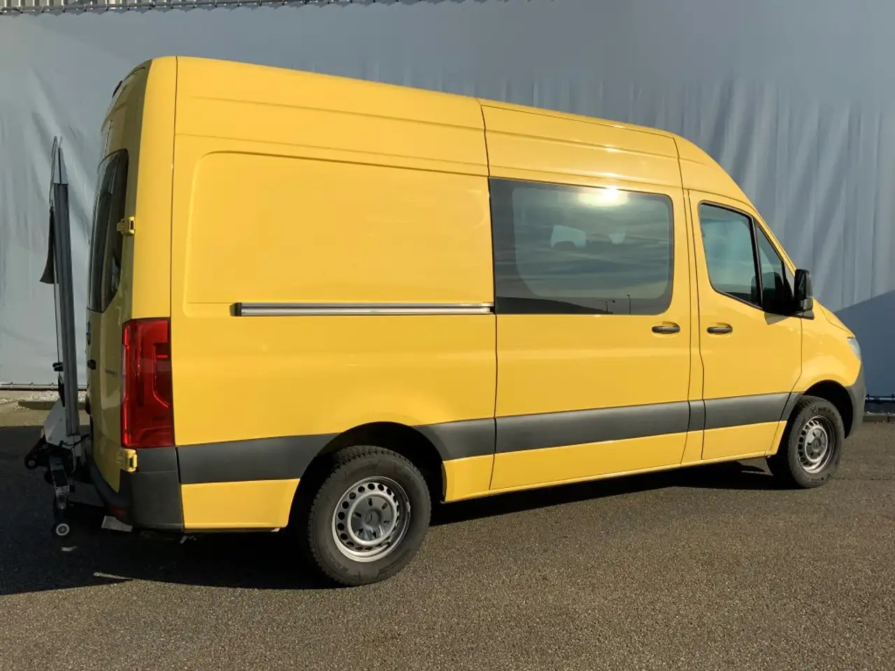 Mercedes-Benz Sprinter 314 2.2 CDI L2H2 & Laadklep& Afstandbediening Airc - Furgon: obrázek 3 Mercedes-Benz Sprinter 314 2.2 CDI L2H2 & Laadklep& Afstandbediening Airc - Furgon: obrázek 3