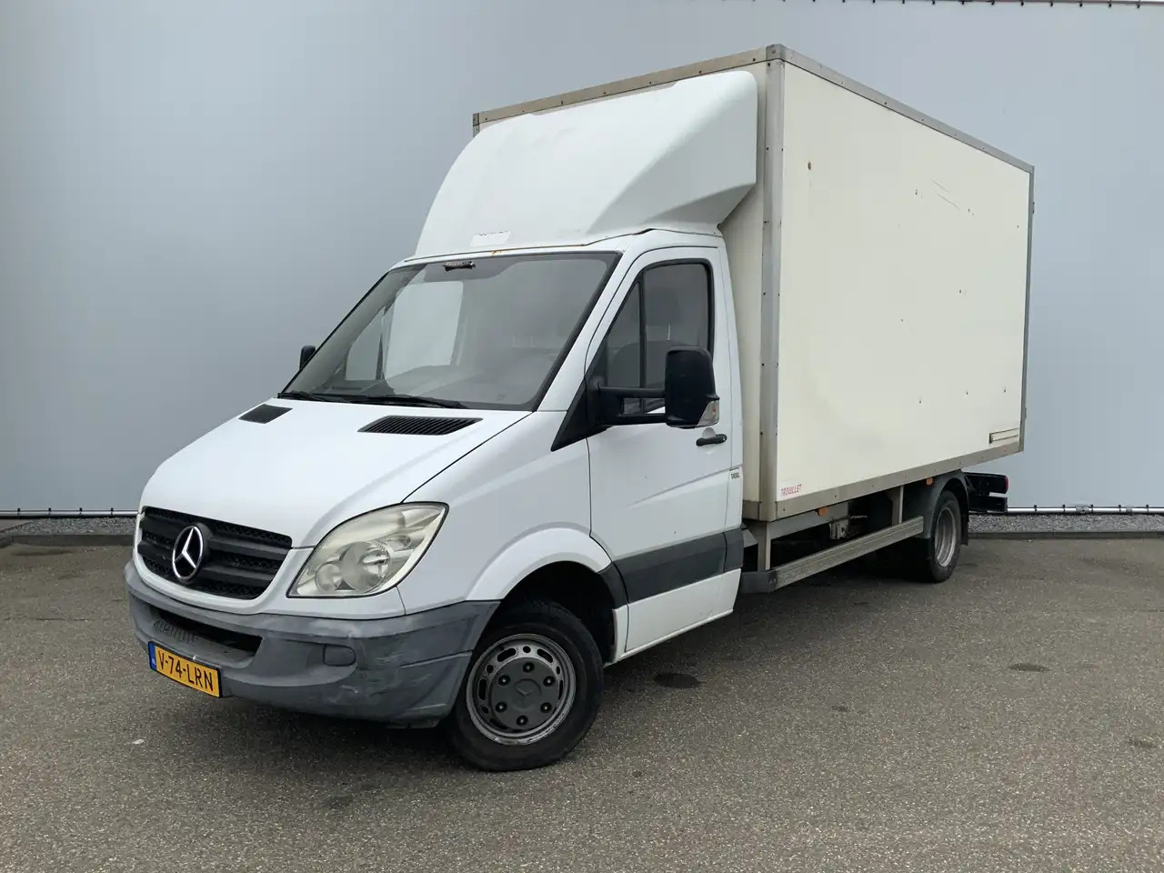 Mercedes-Benz Sprinter 513 2.2 CDI 432 Meubelbak & Deuren 3 Zits Cruise T - Dodávka skřín: obrázek 1 Mercedes-Benz Sprinter 513 2.2 CDI 432 Meubelbak & Deuren 3 Zits Cruise T - Dodávka skřín: obrázek 1