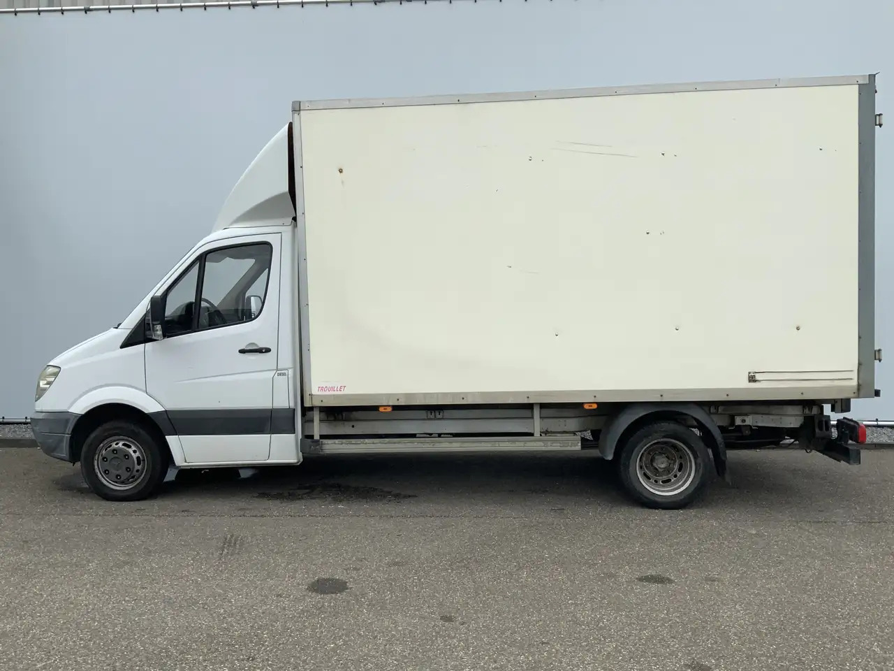 Mercedes-Benz Sprinter 513 2.2 CDI 432 Meubelbak & Deuren 3 Zits Cruise T - Dodávka skřín: obrázek 3 Mercedes-Benz Sprinter 513 2.2 CDI 432 Meubelbak & Deuren 3 Zits Cruise T - Dodávka skřín: obrázek 3