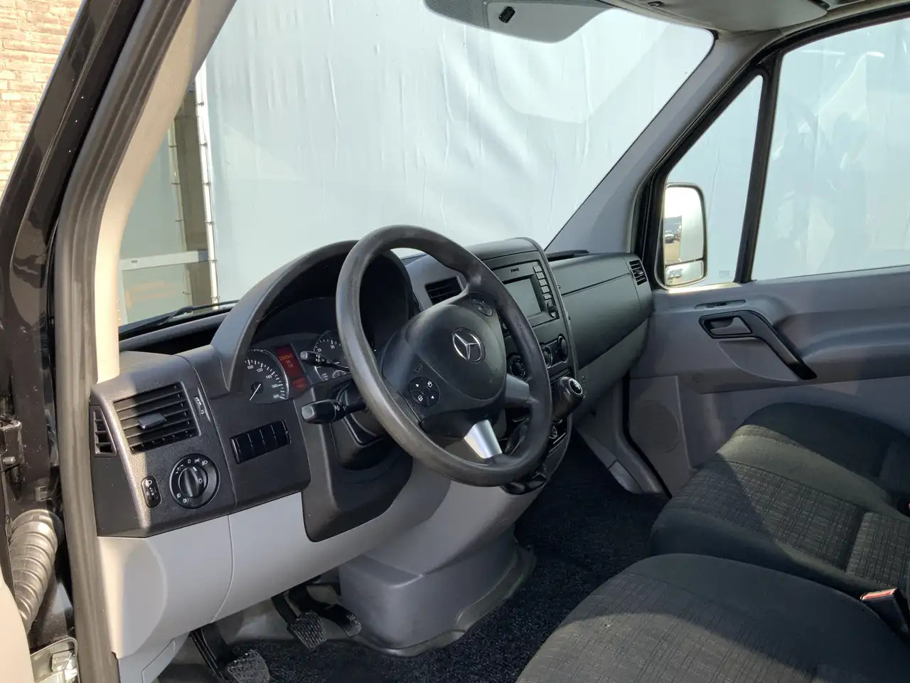 Mercedes-Benz Sprinter L2H1 MARGE 316 2.2 CDI 366 HD EURO 6 - Furgon: obrázek 5 Mercedes-Benz Sprinter L2H1 MARGE 316 2.2 CDI 366 HD EURO 6 - Furgon: obrázek 5