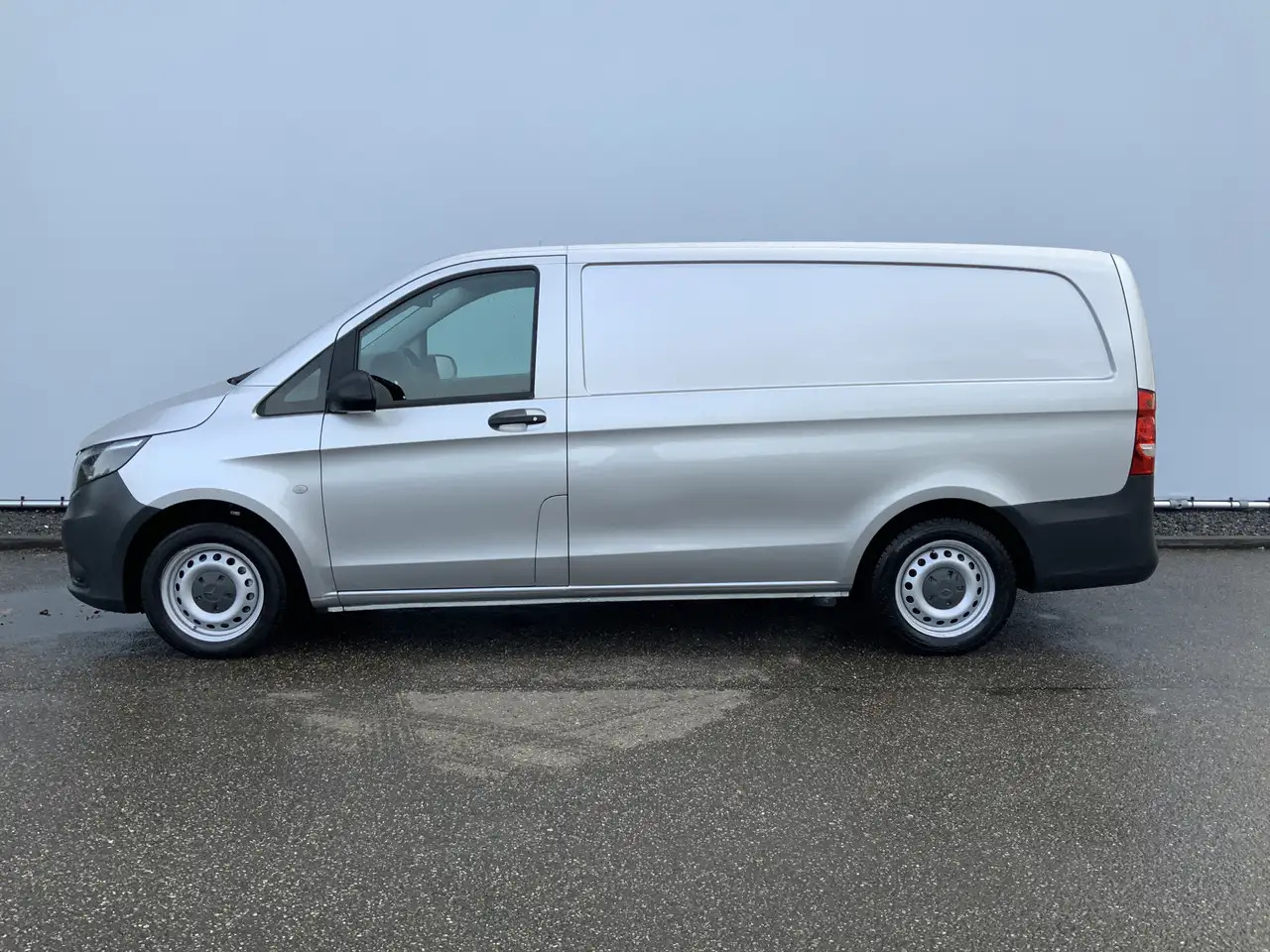 Mercedes-Benz Vito 114 CDI Lang Automaat Cruise Airco Euro 6 - Furgon: obrázek 3 Mercedes-Benz Vito 114 CDI Lang Automaat Cruise Airco Euro 6 - Furgon: obrázek 3